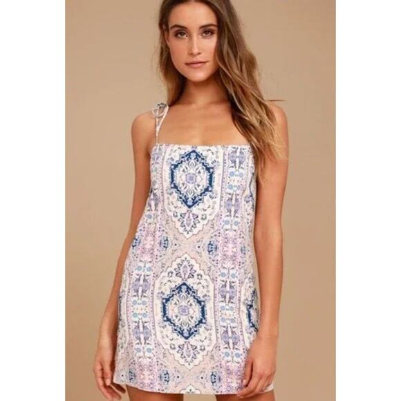 NWT Lulus Tie Strap Printed Mini Dress Size S - Picture 2 of 13